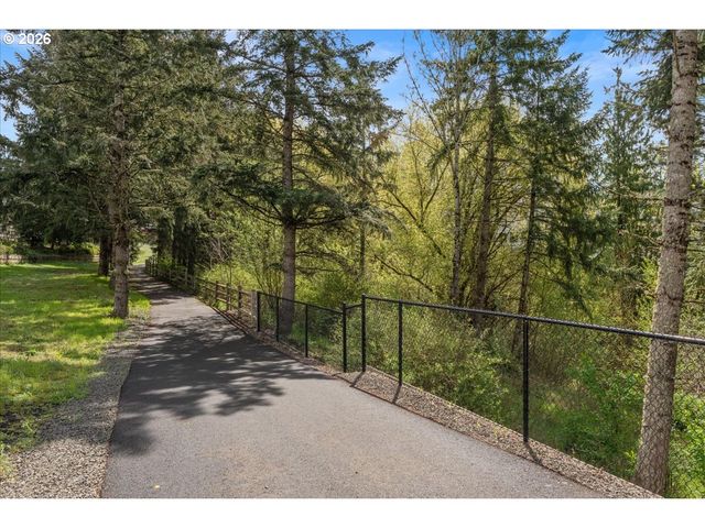 15651 Nw RIDGELINE St, Portland, OR 97229