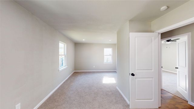 1012 Comal Avenue, White Settlement, TX 76108