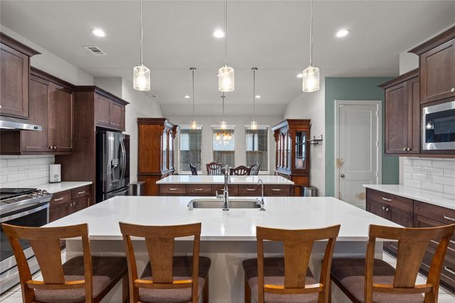 5814 Lavaca Lane, Manvel, TX 77578