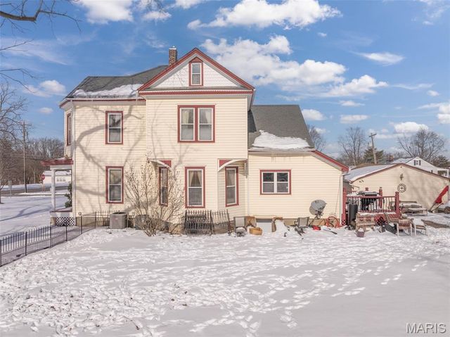 602 S State Highway 47, Warrenton, MO 63383