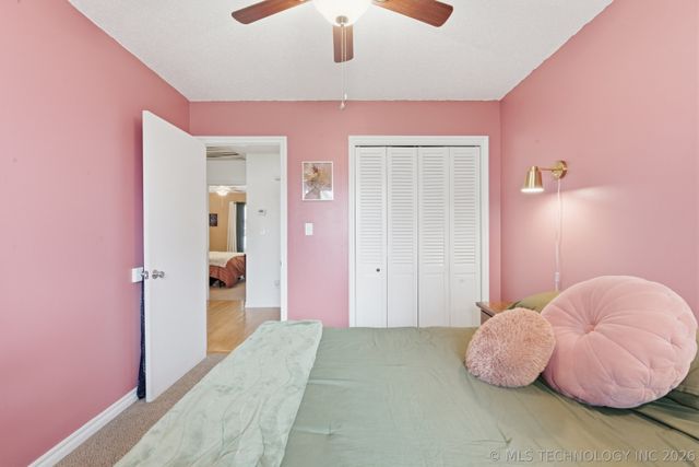 211 W 17th Street, Owasso, OK 74055