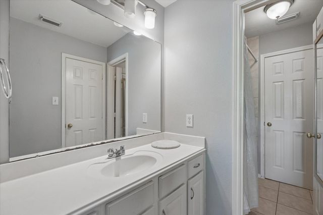 7522 Brighton Knolls Ln, Richmond, TX 77407