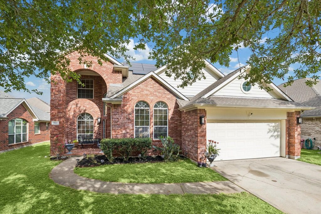 7522 Brighton Knolls Ln, Richmond, TX 77407