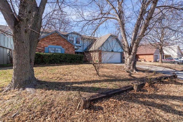 709 Westridge Court, Yukon, OK 73099