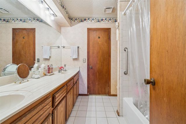 709 Westridge Court, Yukon, OK 73099