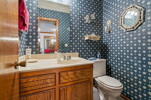 709 Westridge Court, Yukon, OK 73099