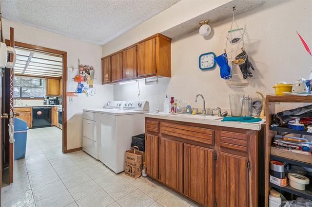 709 Westridge Court, Yukon, OK 73099