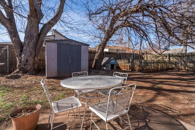 709 Westridge Court, Yukon, OK 73099