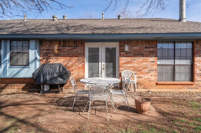 709 Westridge Court, Yukon, OK 73099