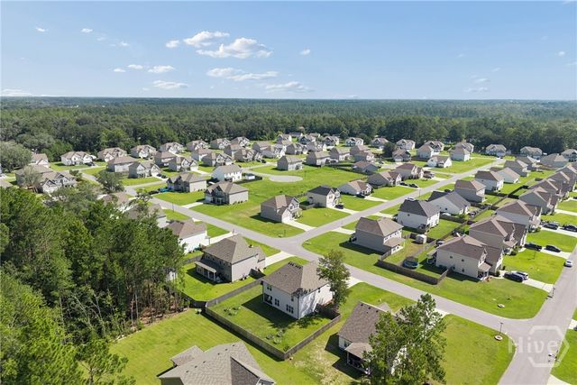 10 High Meadow Crossing, Guyton, GA 31312