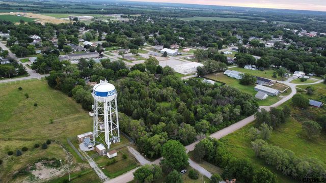 000 Cooper Road, Ashland, NE 68003