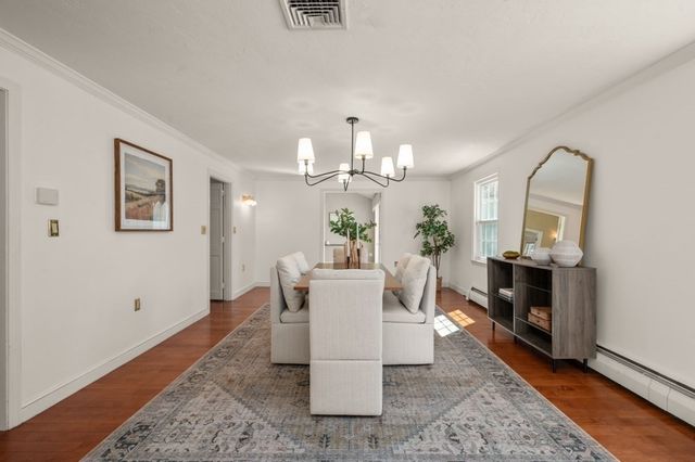 2 Cyr Circle, Andover, MA 01810