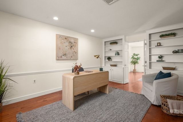 2 Cyr Circle, Andover, MA 01810