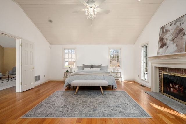 2 Cyr Circle, Andover, MA 01810