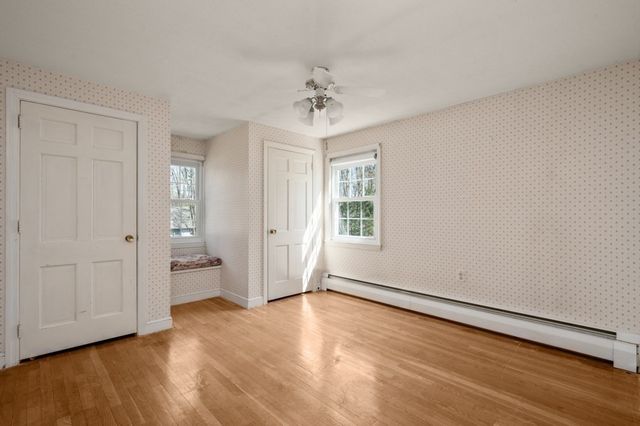 2 Cyr Circle, Andover, MA 01810