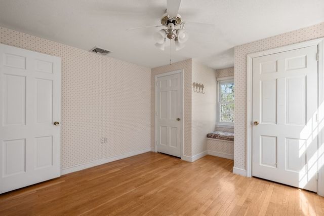 2 Cyr Circle, Andover, MA 01810