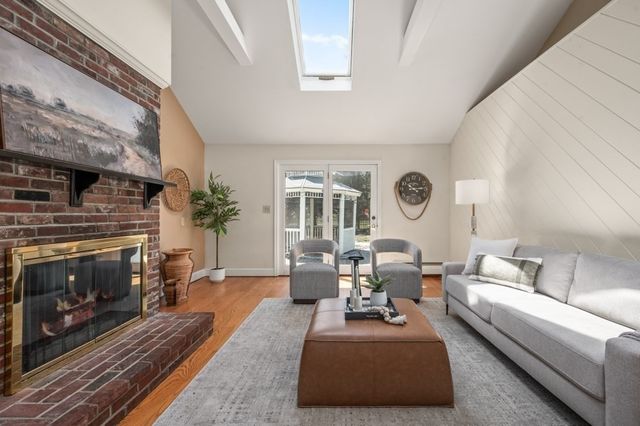 2 Cyr Circle, Andover, MA 01810