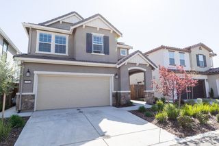 3382 Auburn Leaf Loop, Folsom, CA 95630