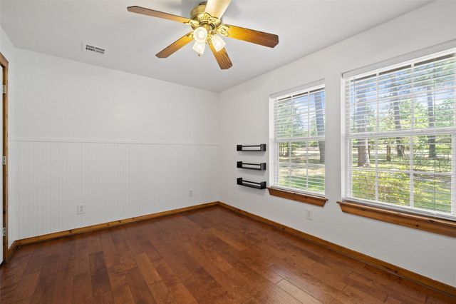 179 Rainbow DR, Bastrop, TX 78602
