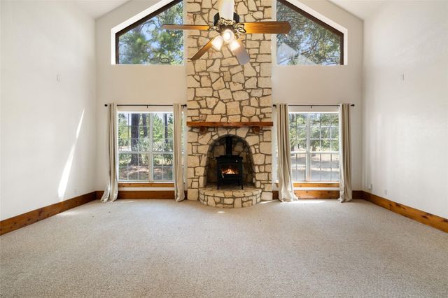 179 Rainbow DR, Bastrop, TX 78602