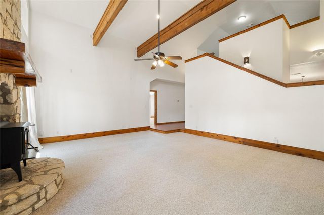179 Rainbow DR, Bastrop, TX 78602