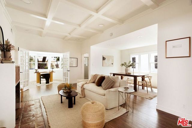4111 Edgehill Drive, Los Angeles, CA 90008