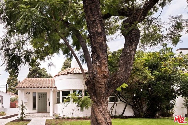 4111 Edgehill Drive, Los Angeles, CA 90008