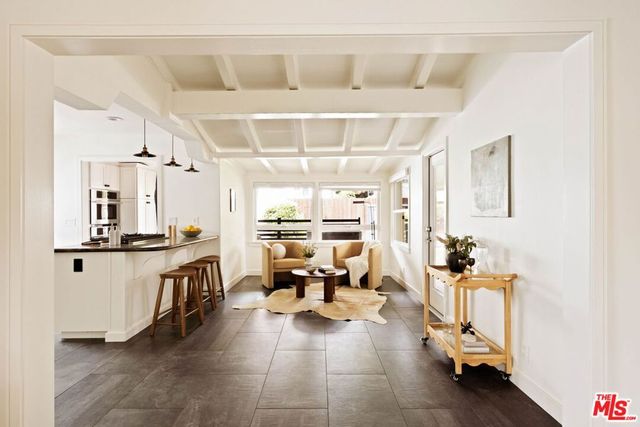4111 Edgehill Drive, Los Angeles, CA 90008