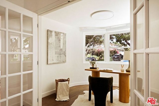 4111 Edgehill Drive, Los Angeles, CA 90008