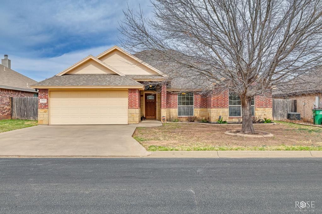 Image 1 of property listing at 3914 Blair Lane, San Angelo, TX 76904