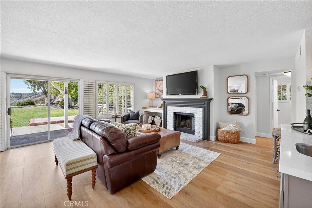 Image 11 of property listing at 5515 Camino Vista, Yorba Linda, CA 92887