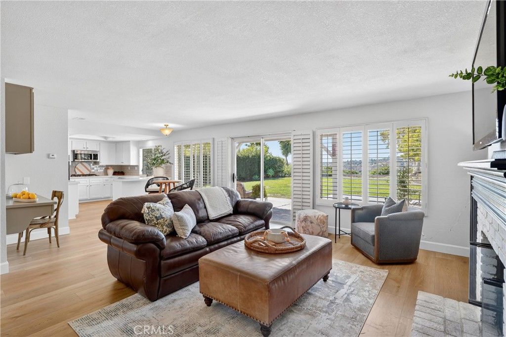Image 12 of property listing at 5515 Camino Vista, Yorba Linda, CA 92887