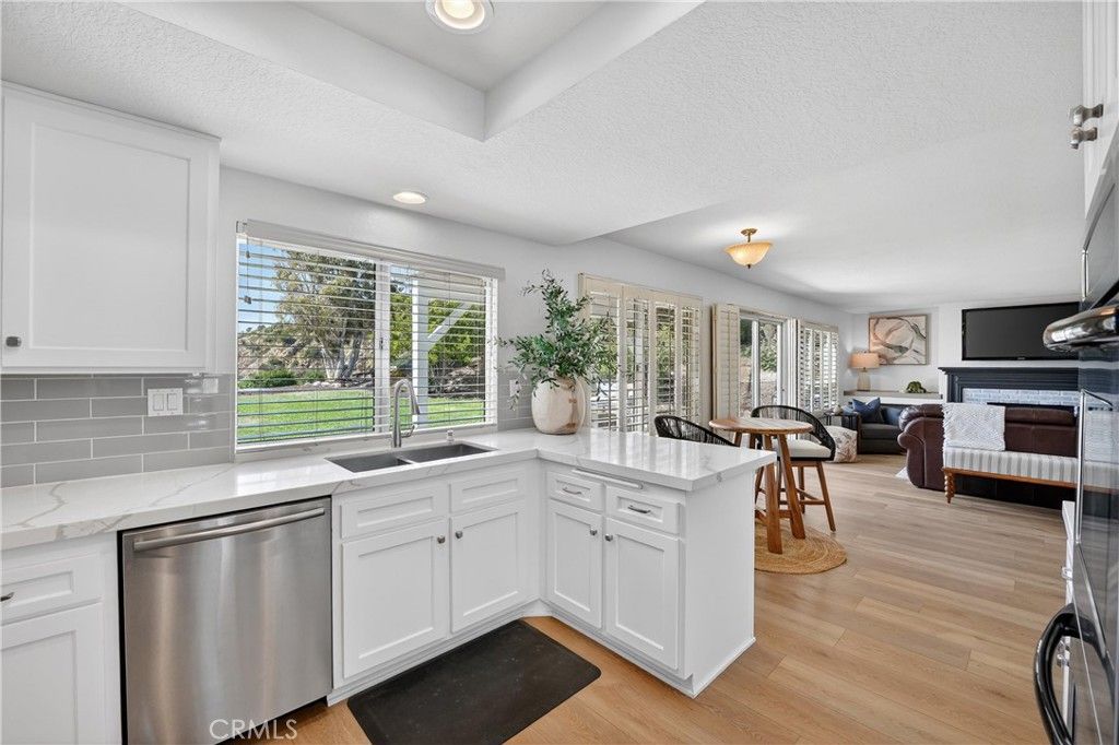 Image 9 of property listing at 5515 Camino Vista, Yorba Linda, CA 92887