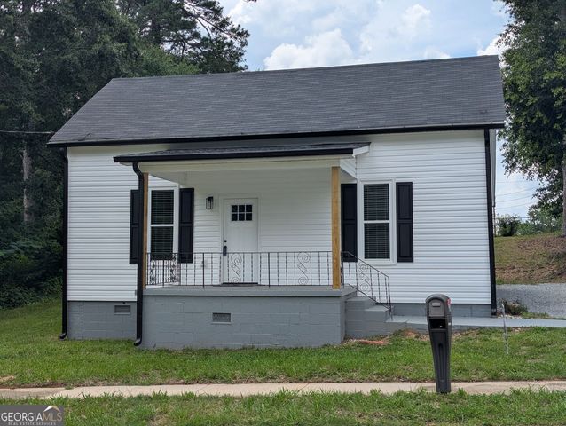 305 Burson Avenue, Carrollton, GA 30117