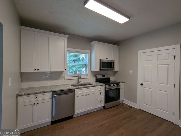 305 Burson Avenue, Carrollton, GA 30117