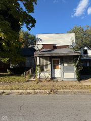 1618 Liberty Avenue, Terre Haute, IN 47807