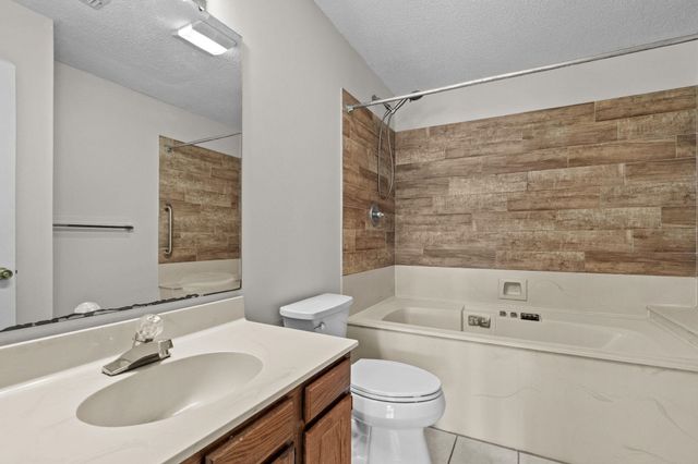 1841 Fairway Ridge Dr Apt 5F, Surfside Beach, SC 29575