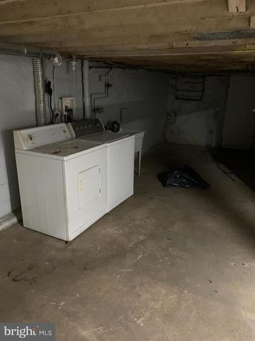 2520 W FRANKLIN ST, Baltimore, MD 21223