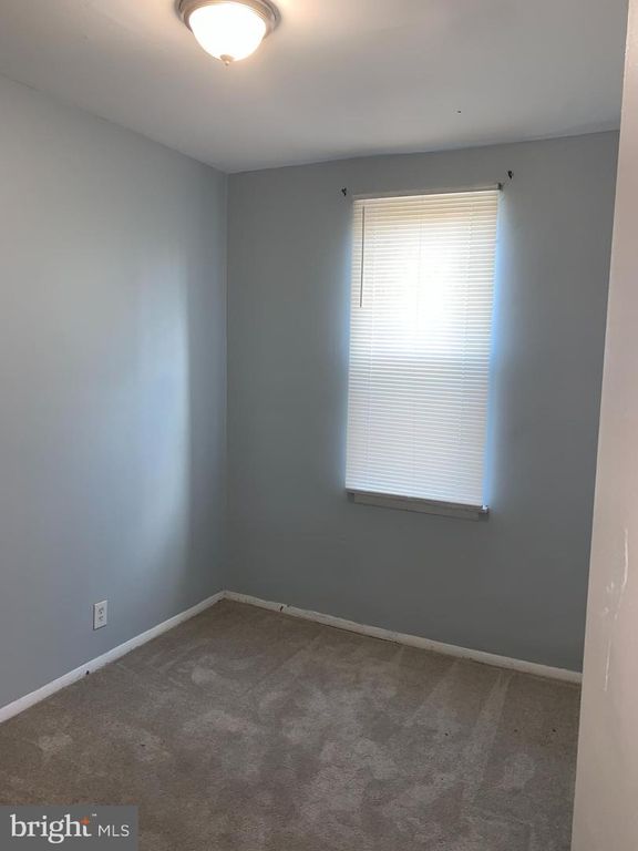 Image 12 of property listing at 2520 W FRANKLIN ST, Baltimore, MD 21223