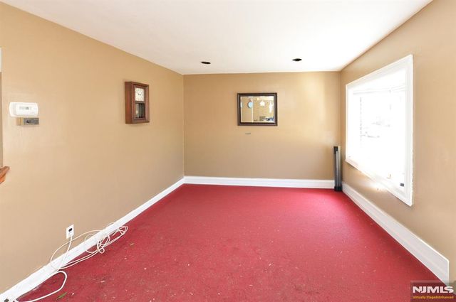 25-29 Urban Place, Fair Lawn, NJ 07410