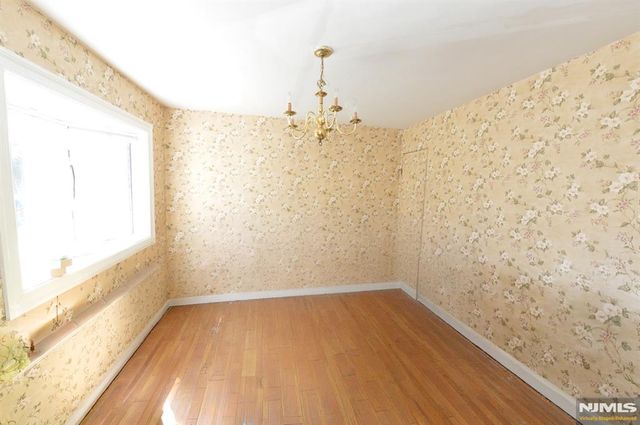 25-29 Urban Place, Fair Lawn, NJ 07410