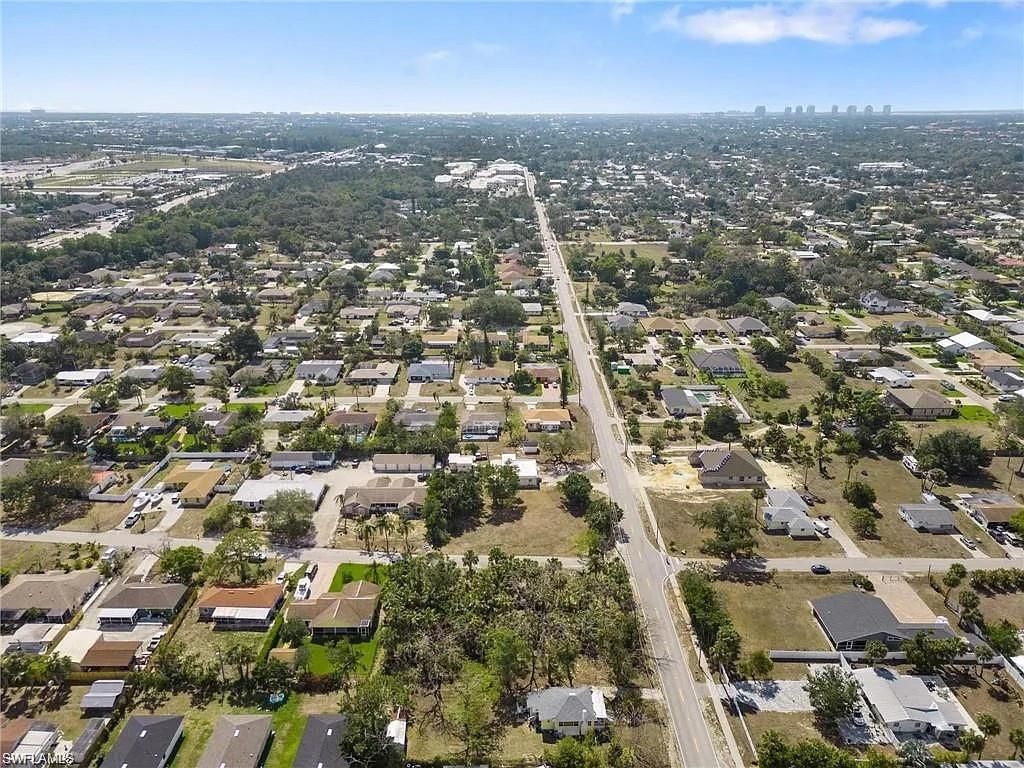 27820 Lime ST, BONITA SPRINGS, FL 34135 — photo 3