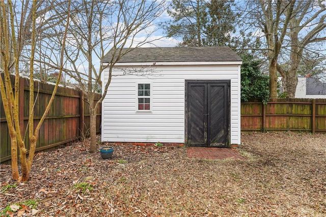 175 W Lorengo AVE, Norfolk, VA 23503