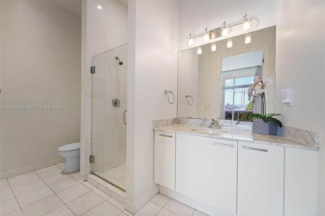 2001 Meridian Ave PH-16, Miami Beach, FL 33139