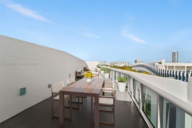 2001 Meridian Ave PH-16, Miami Beach, FL 33139