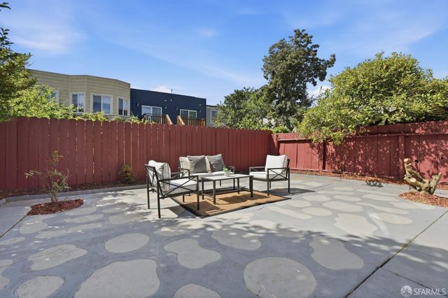 15 Balhi Court, San Francisco, CA 94112