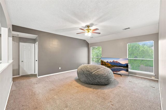 10827 Oak Acres Drive, Houston, TX 77065