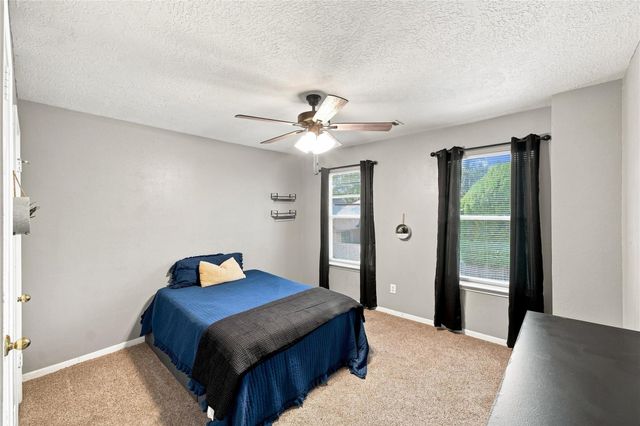 10827 Oak Acres Drive, Houston, TX 77065