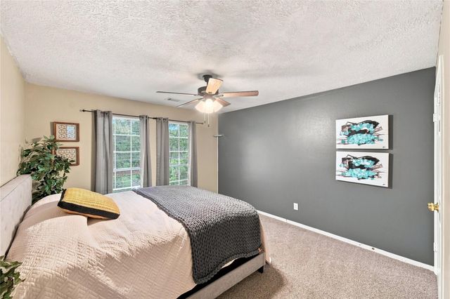 10827 Oak Acres Drive, Houston, TX 77065