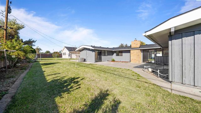 2521 W Entiat Ave, Kennewick, WA 99336